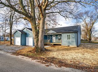 1114 N Pine Street, Scottsburg, IN 47170