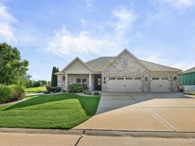 109 Waterfall Ct, Glen Carbon, IL, 62034