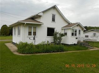 1622 N Cedar St, Vulcan, MI 49892