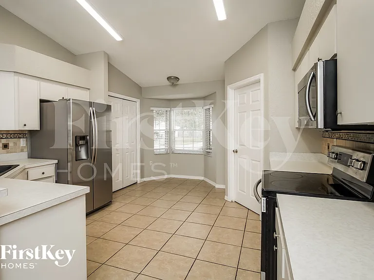 835 Summer Glen Dr — Photo 7