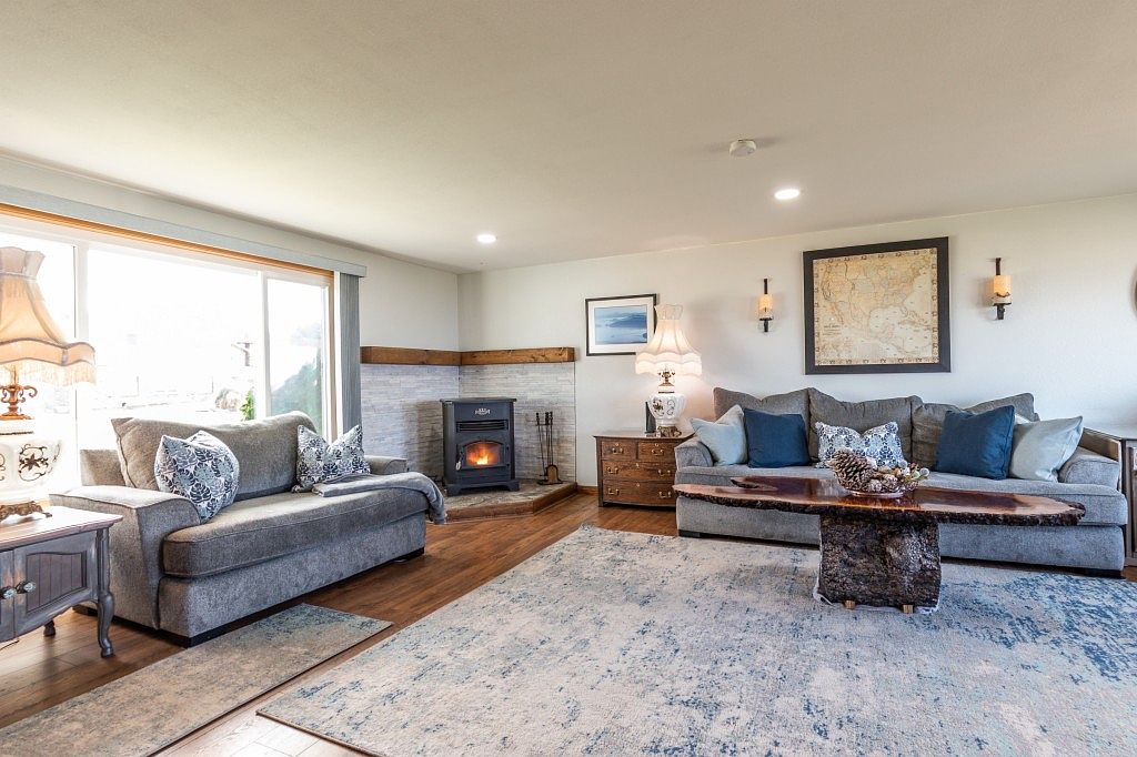 Coupeville, WA 98239