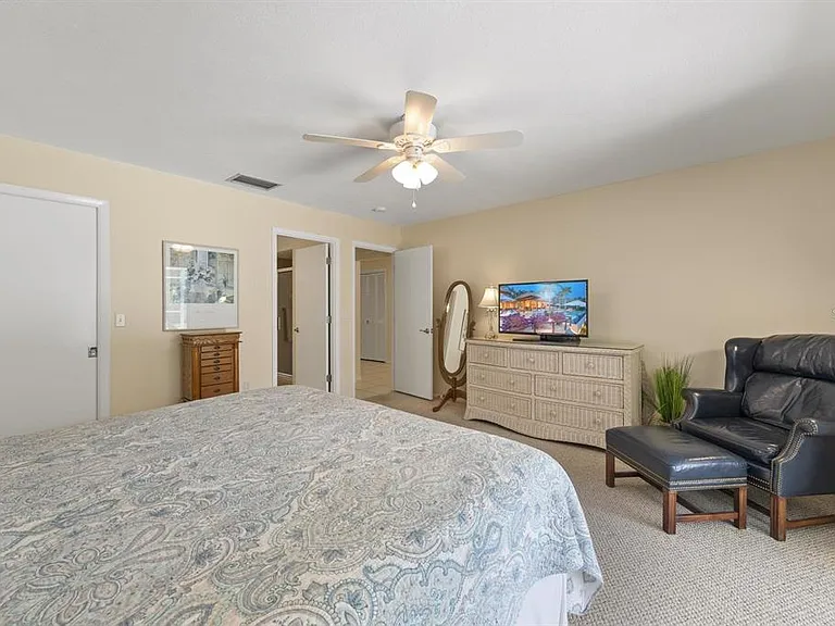 1895 Buccaneer Cir — Photo 14