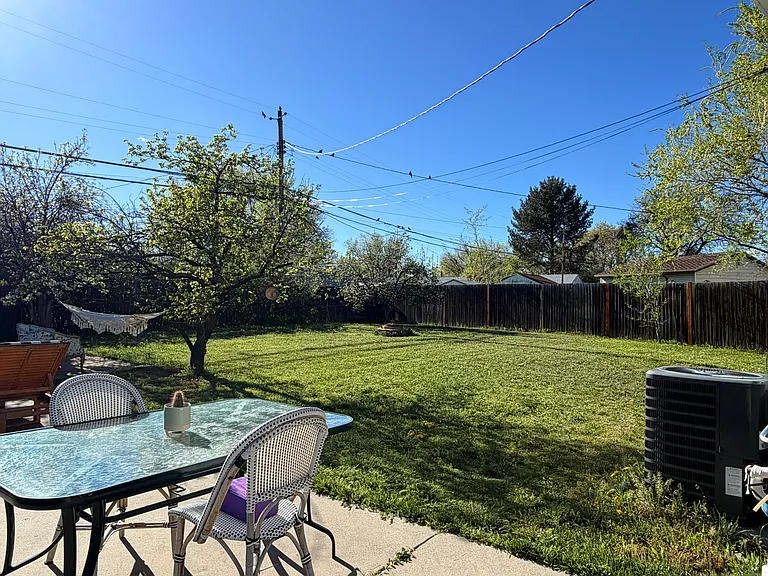 1224 S Navajo St — Photo 17