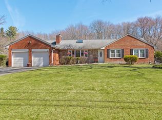 43 Harrison Avenue, Hauppauge, NY 11788