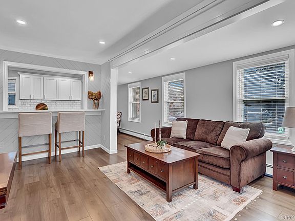 4th image of 108 Linden Street
