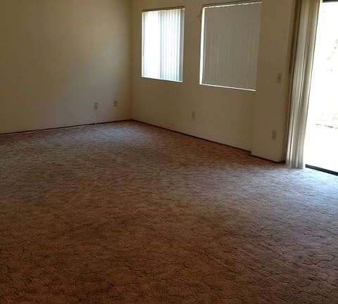 2nd image of 529 Hart Dr APT 04