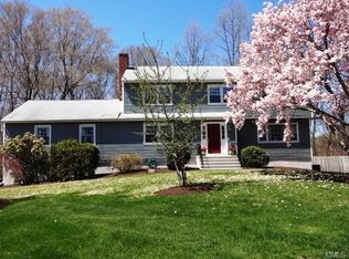 23 Beech Tree Cir, Trumbull, CT 06611