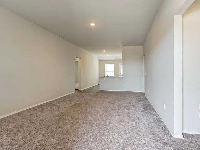 3912 Elm Ridge St — Photo 5