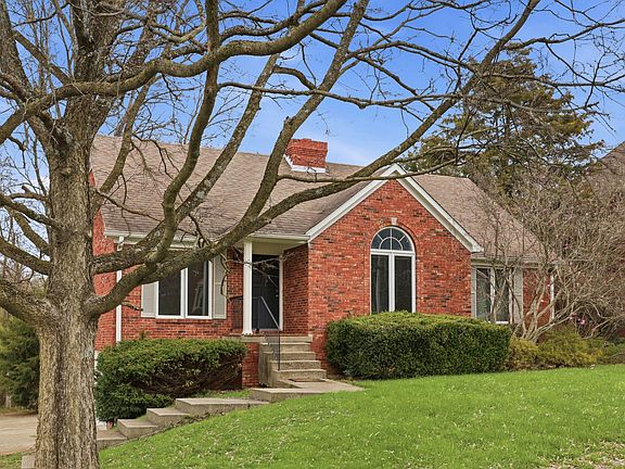 2nd image of 107 Kimberly Dr