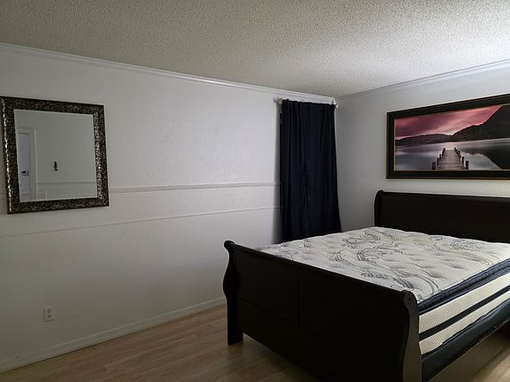 5th image of 11859 Hartfordshire Way