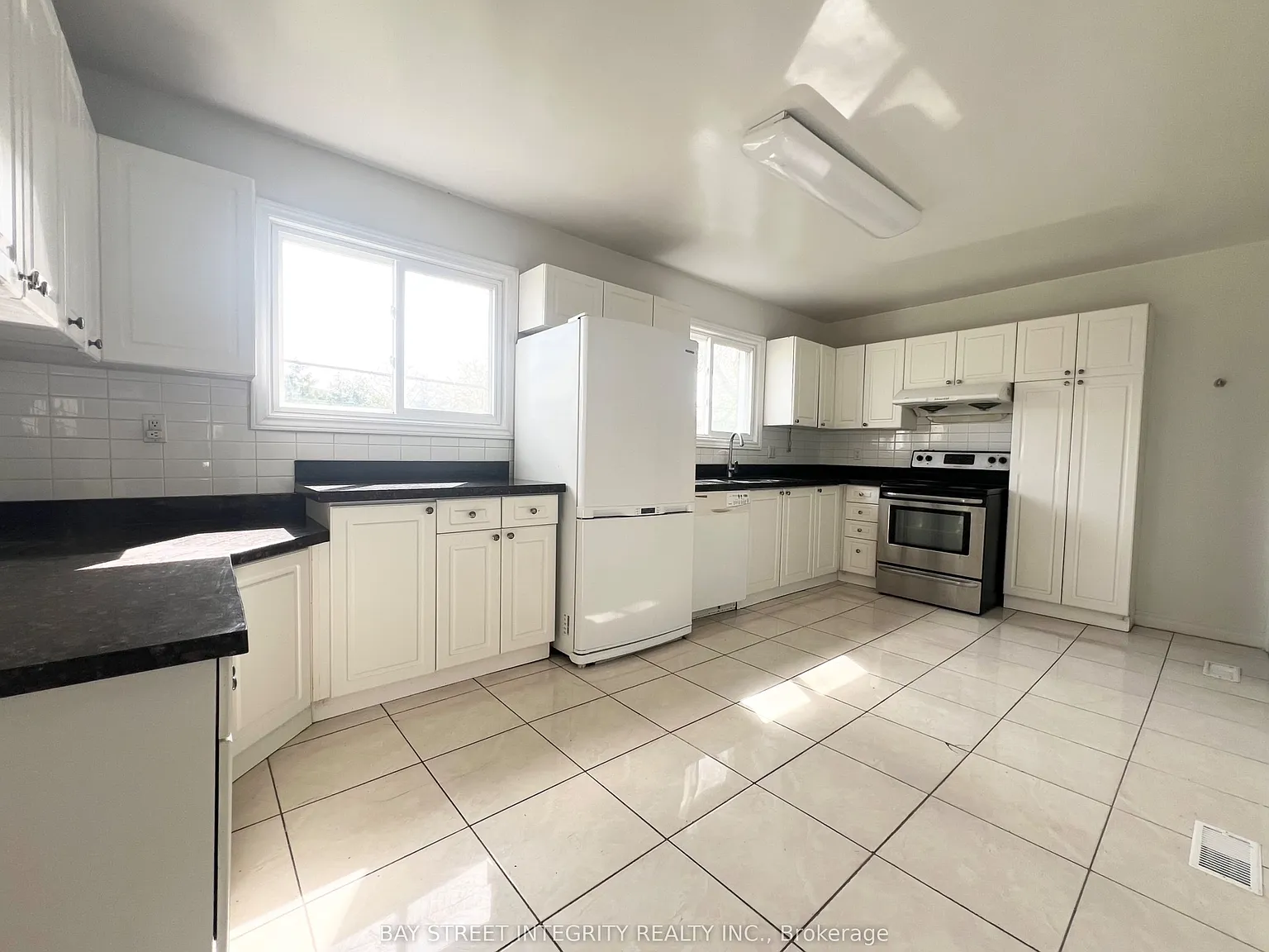 7 bed, $4,980 — Photo 4