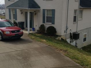 654 River Rd, Villa Hills, KY 41017