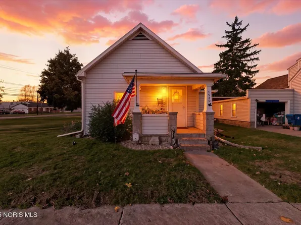 1520 Fenwick St, Fremont, OH 43420