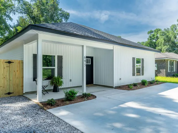 695 E Bowers Ave, Crestview, FL 32539