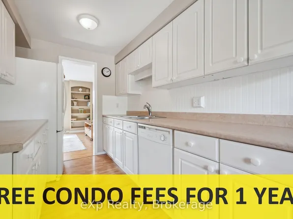 40 Silvercreek Pkwy N #44, Guelph, ON N1H 7X5