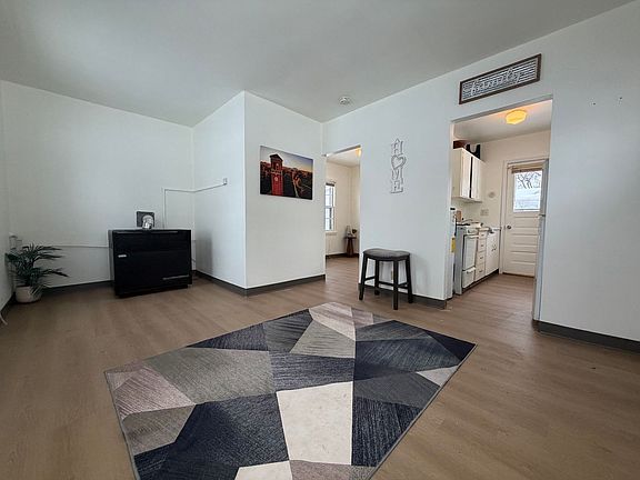 3rd image of 205 Janney Ave