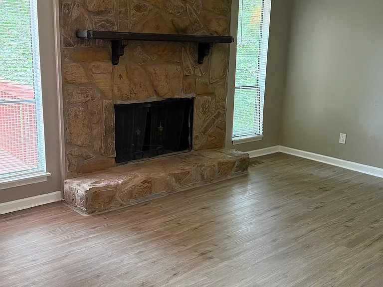 1116 Aspen Log Pl — Photo 8