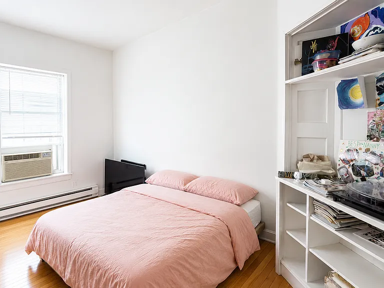 3755 N Seminary Ave #2S — Photo 3