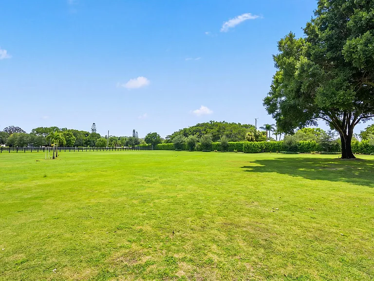 2808 Appaloosa Trl — Photo 18