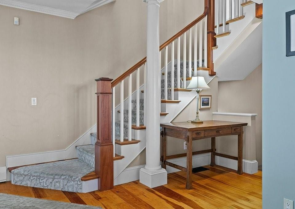 2nd image of 159 Aldrich Ave