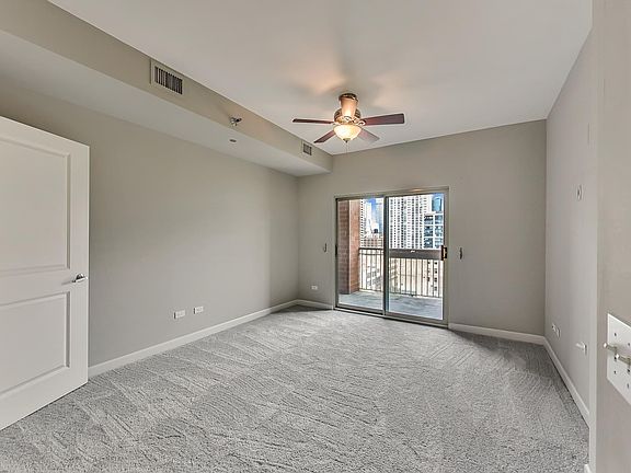 5th image of 1003-157 N Halsted St