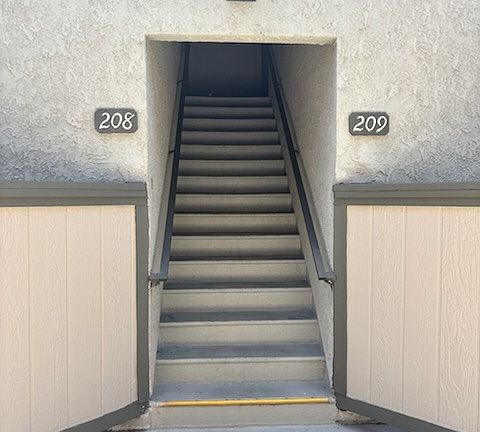 5th image of 434 E Elmwood Ave APT 210