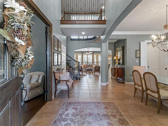 Spacious and Inviting!