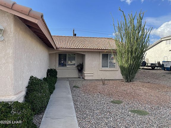 2nd image of 1071 Rolling Hills Dr