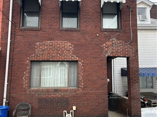 338 Taylor St, Pittsburgh, PA 15224