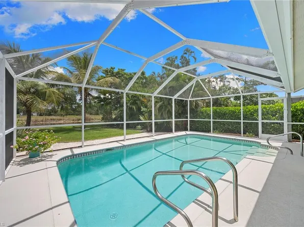 912 Belville BLVD, NAPLES, FL 34104