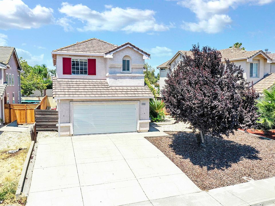 1st image of 4920 Waterford Way