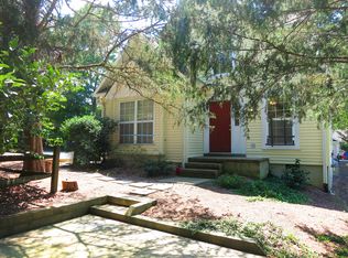 320 Davie Rd, Carrboro, NC 27510