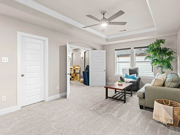 141 Bronze Bow Dr — Photo 30