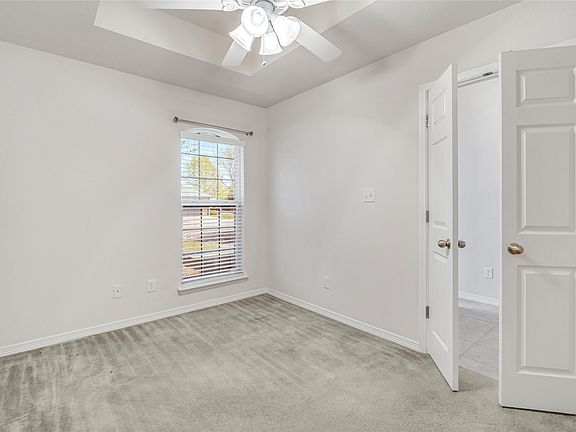 5th image of 5209 Foxhill Rd