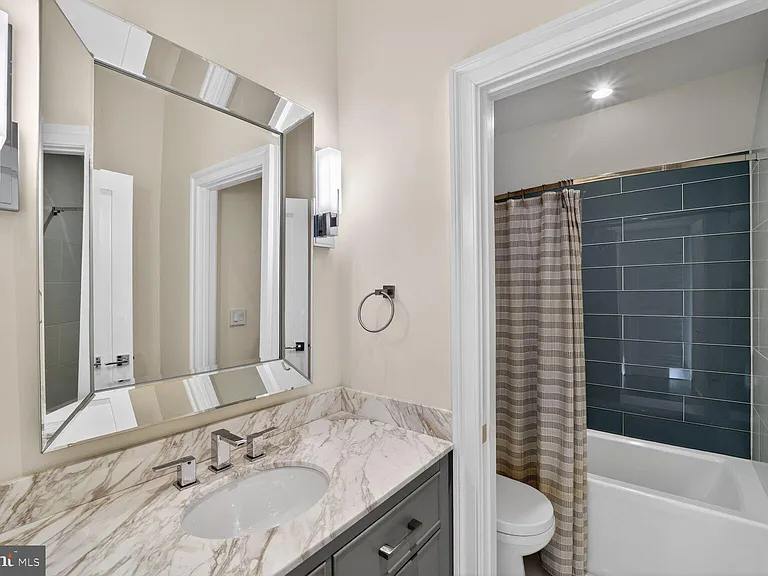 4964 Eskridge Ter NW — Photo 43