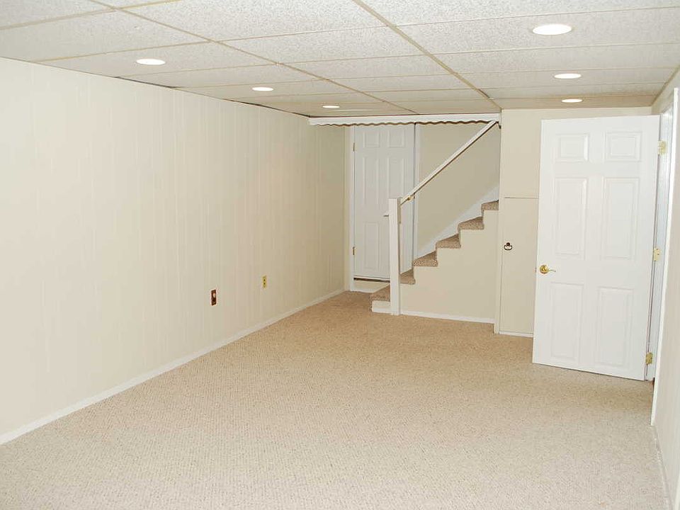 Recreational Room 3rd View