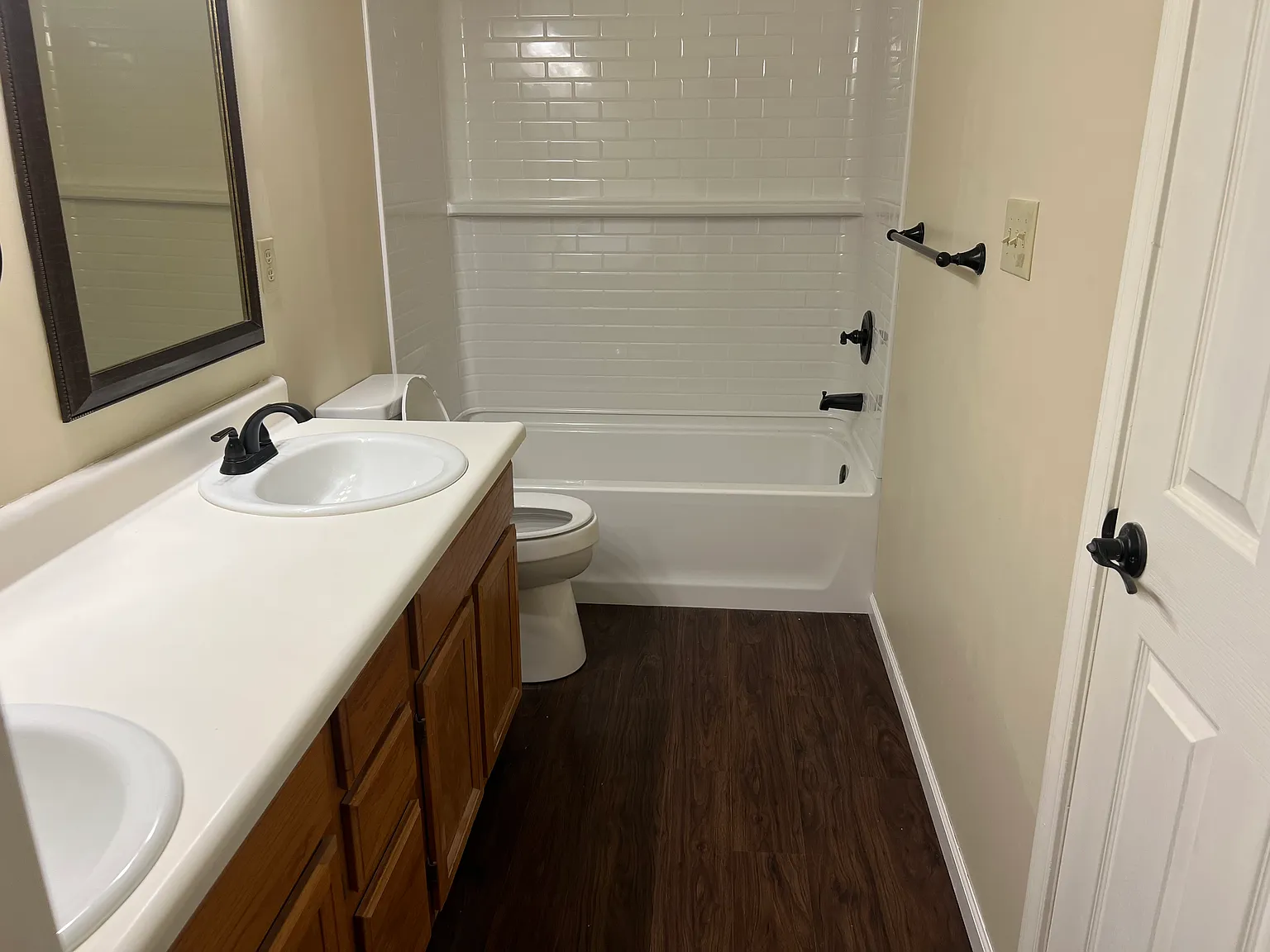 4 bed, 1605 sqft, $2,125 — Photo 4