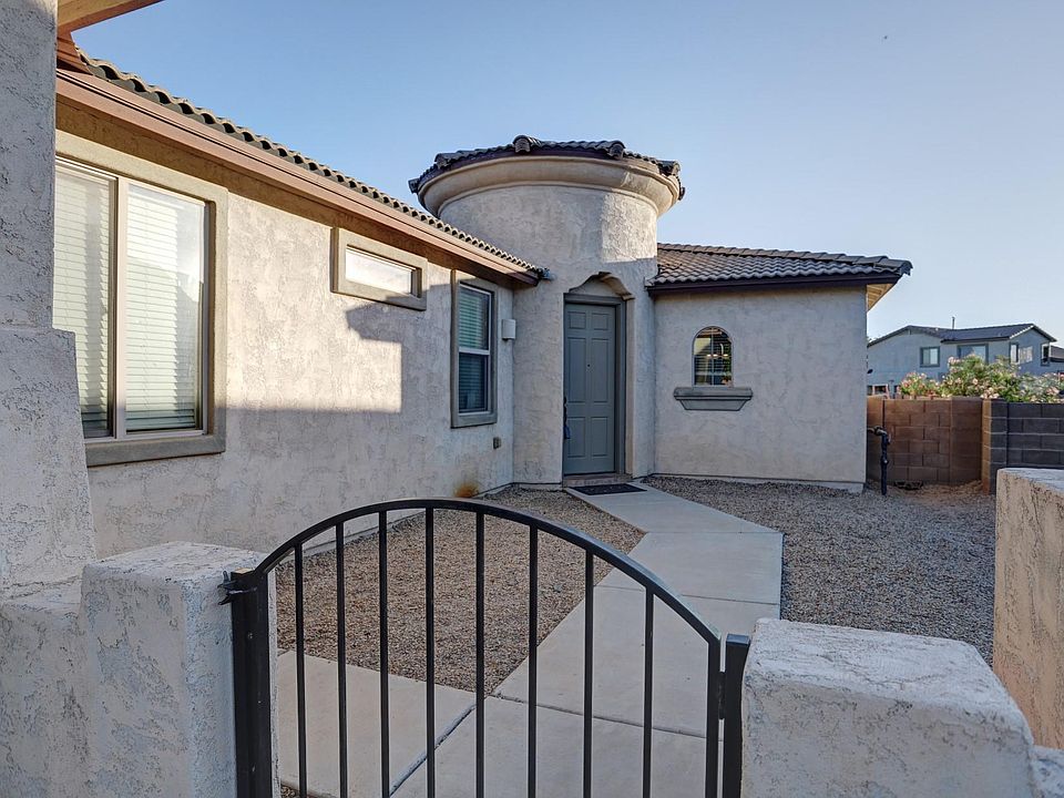 1st image of 12651 N Maize Dr