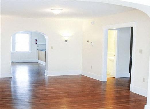 1st image of 5707 Forbes Ave #985897