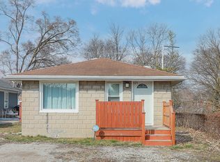 121 Reverend Walton Dr, Lockport, IL 60441