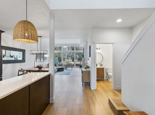 1281 Highland View Loop, Redmond, OR 97756