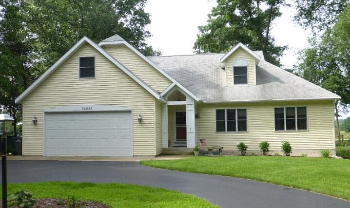 1st image of 12934 Vergennes St SE