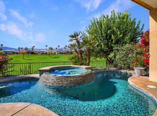 371 Tomahawk Dr, Palm Desert, CA 92211