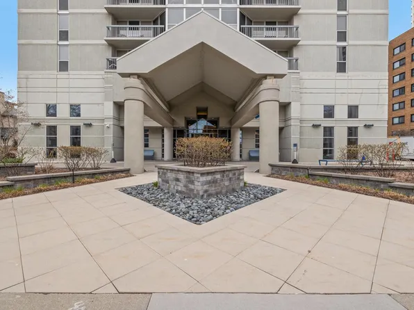 1660 North Prospect AVENUE #2806, Milwaukee, WI 53202