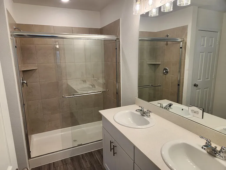 4505 Greyberry Dr — Photo 18