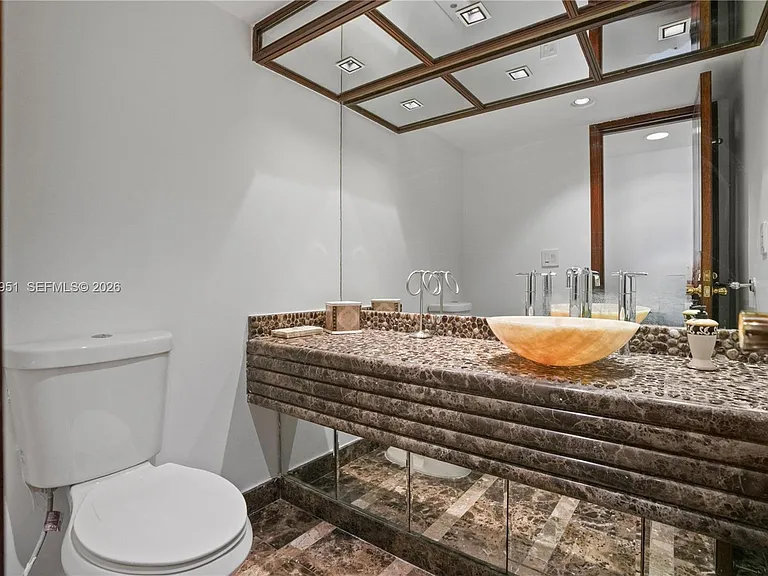 19355 Turnberry Way #25GR — Photo 14