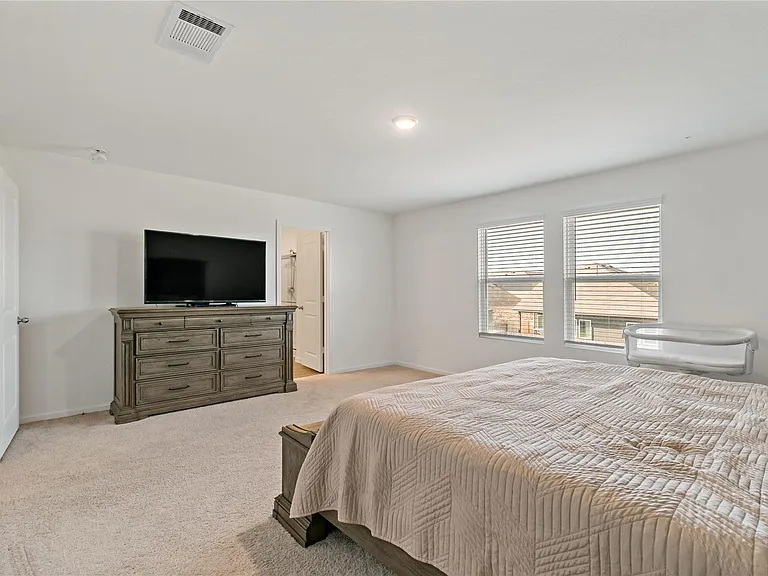 21568 Rolling Streams Dr — Photo 10