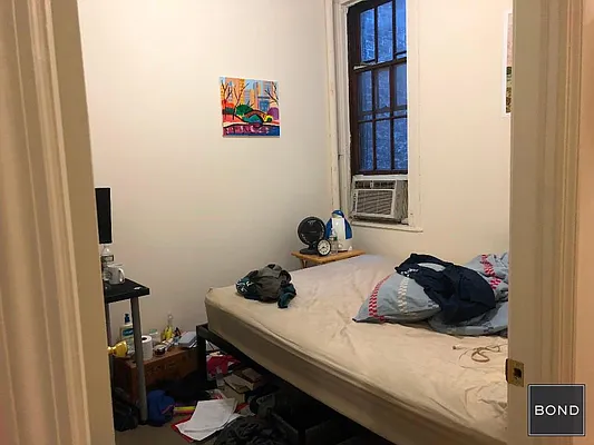 Rented by Bond New York | media 14