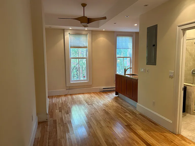 86 Appleton St #2 — Photo 3