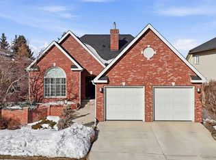 168 S Christie Park Vw SW, Calgary, AB T3H2Z3